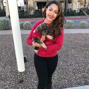 Meet your Posher, Nicole eve